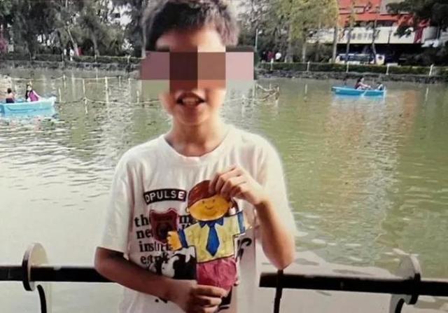 男孩考18分被父亲刺死？警方辟谣,快速解答方案执行_薄荷版13.65.92